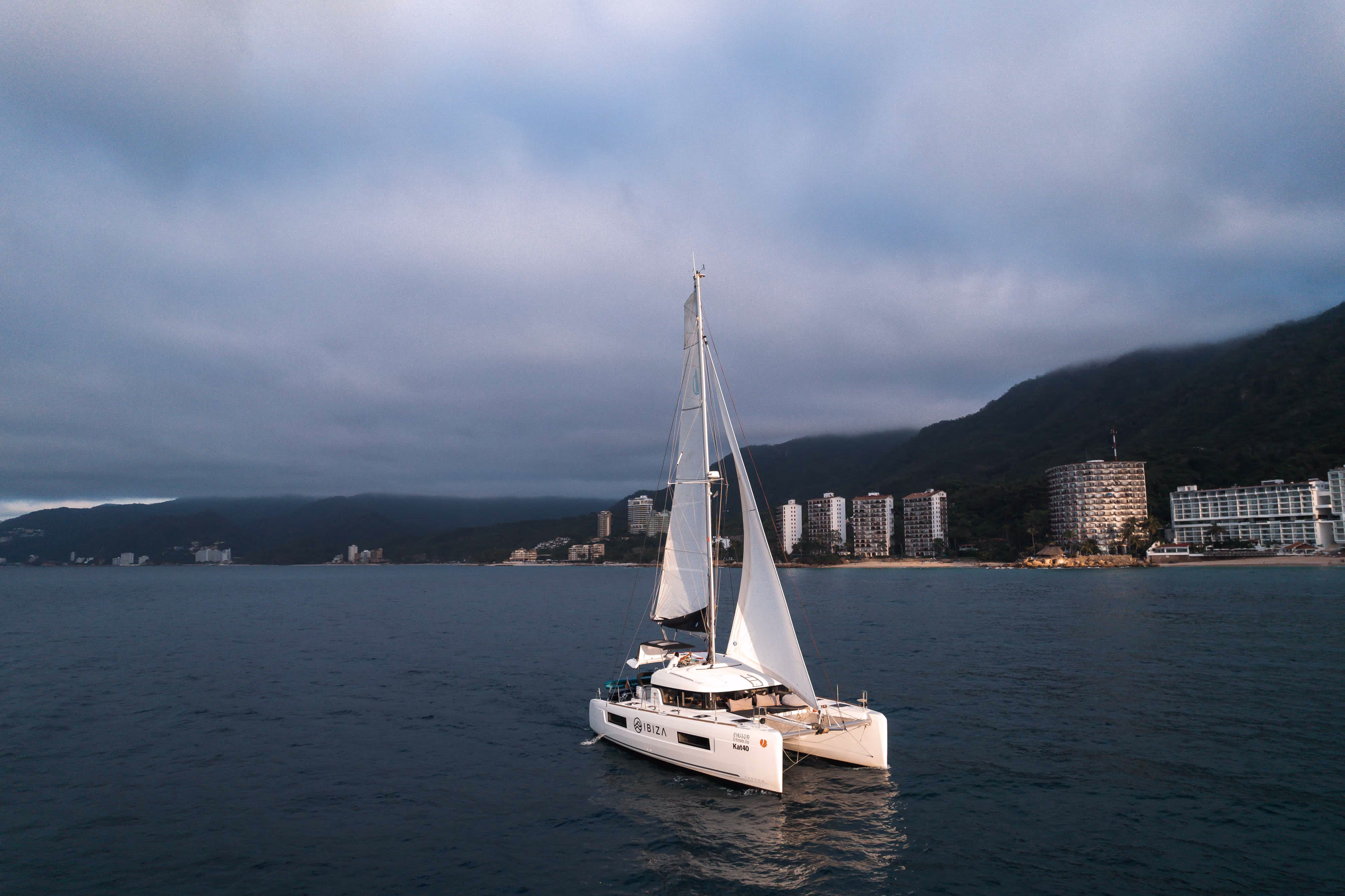Catamarán de lujo Lagoon de 40 ft