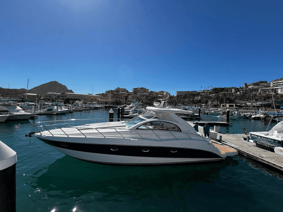 45 ft Infinity Luxury Yacht