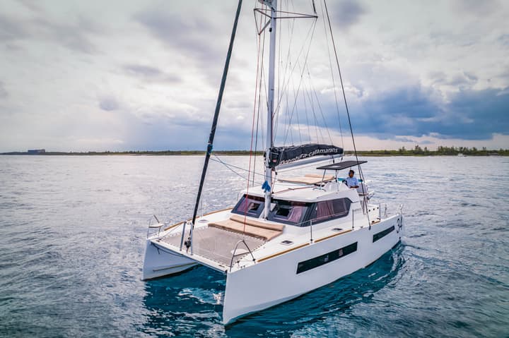 6 hour tour (coast & cove) - Lite Price