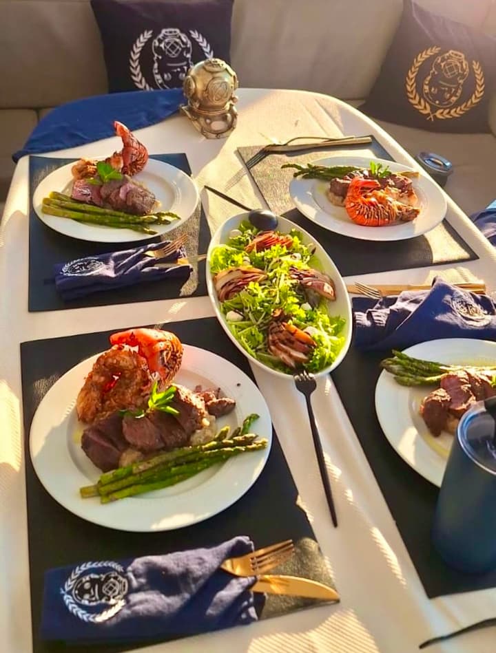 Navega y cena de 3 horas