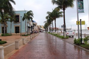 cancun weather rainy cafe