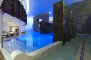 cancun weather luxury