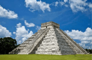 top activities in cancun visit chichen itza