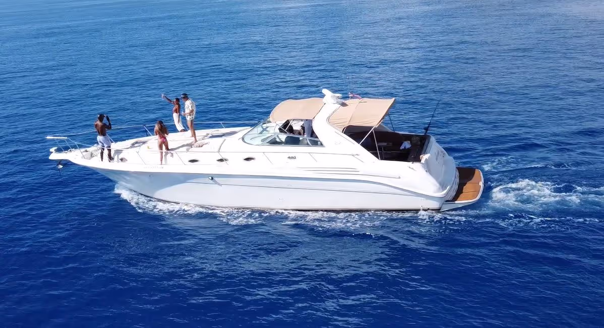 10 Tips on How to Pick the Perfect Yacht Rental for Your Next Vacation