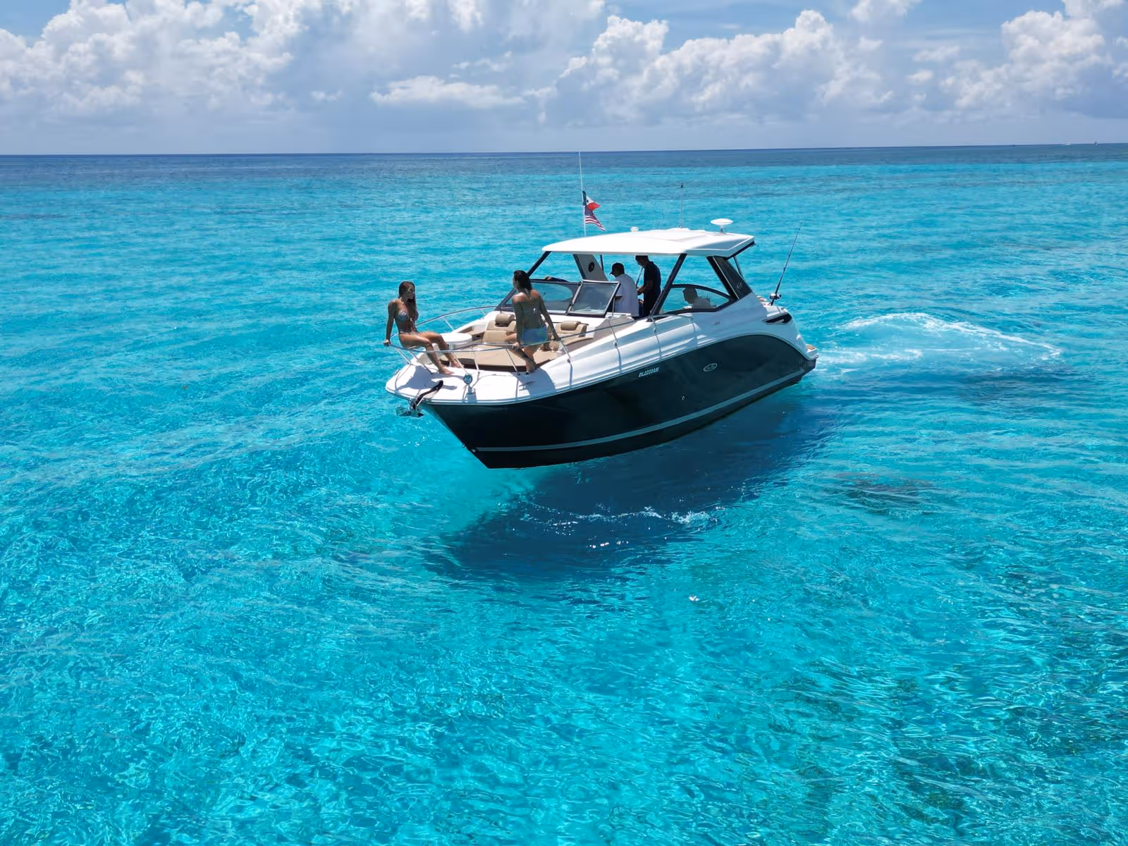 35ft Sea Ray — photo 1
