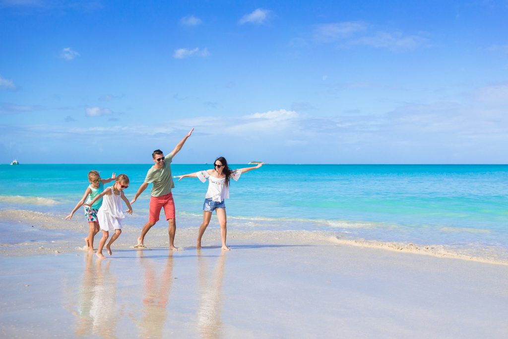 Getting the Ideal Family Vacation in Playa Yachting