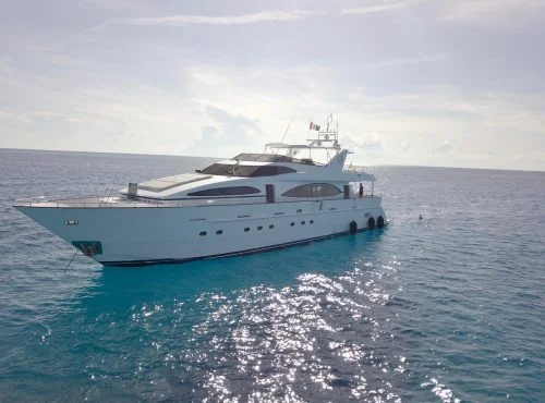 luxury yacht rental tulum mexico