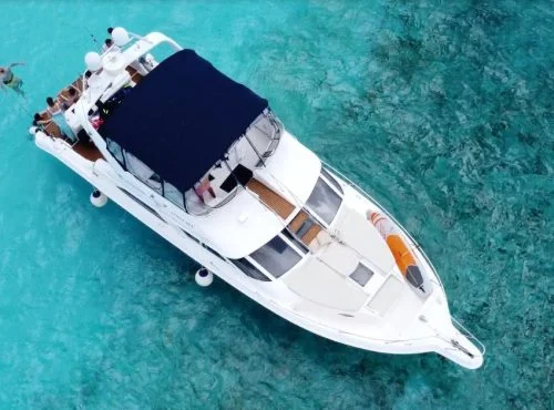 yacht rental in tulum
